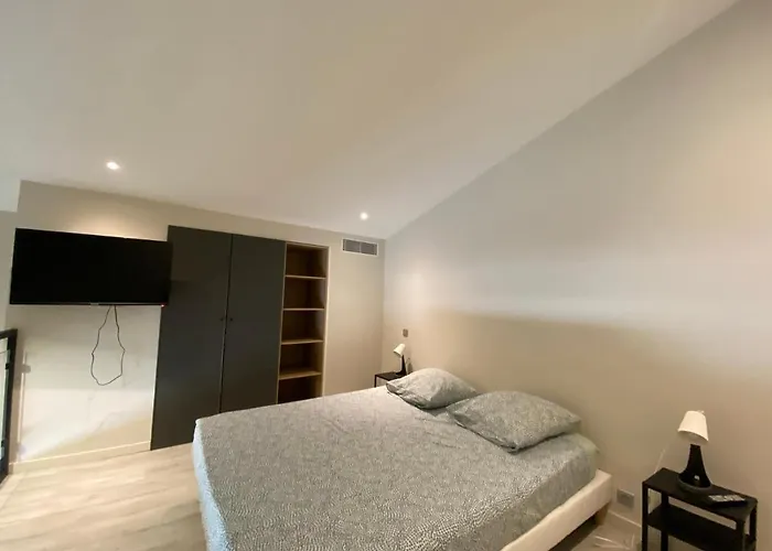 Du Batailler Apartament