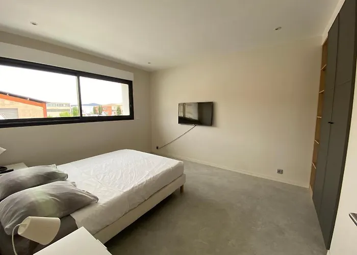 Du Batailler * Le Lavandou